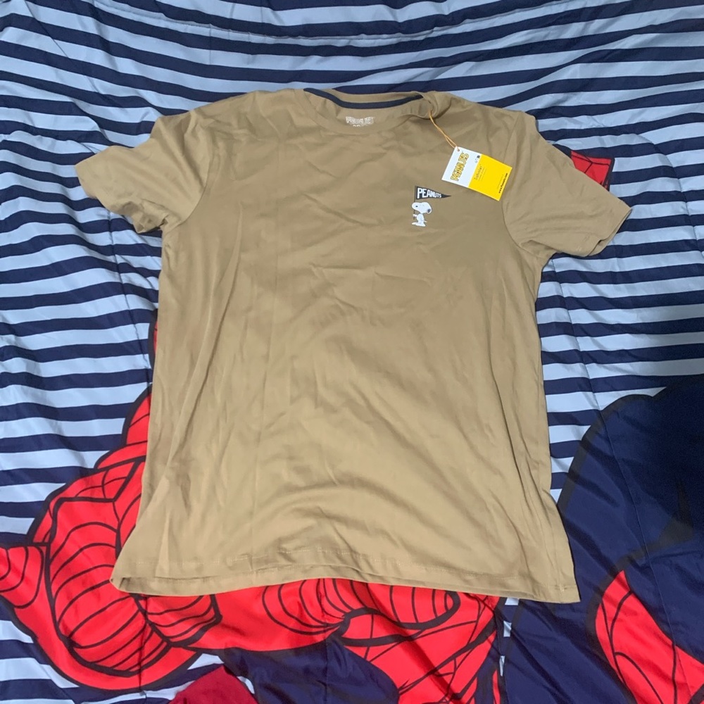 Snoopy shirt